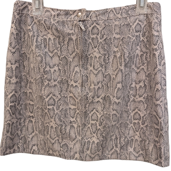 Free People🩶 Midnight Magic Snake Print Mini Skirt Sz 6 - Picture 7 of 10